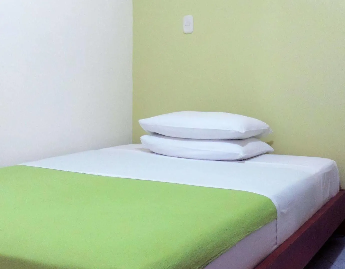 Casa Portico Hotel Medellín 2*,  Colombia