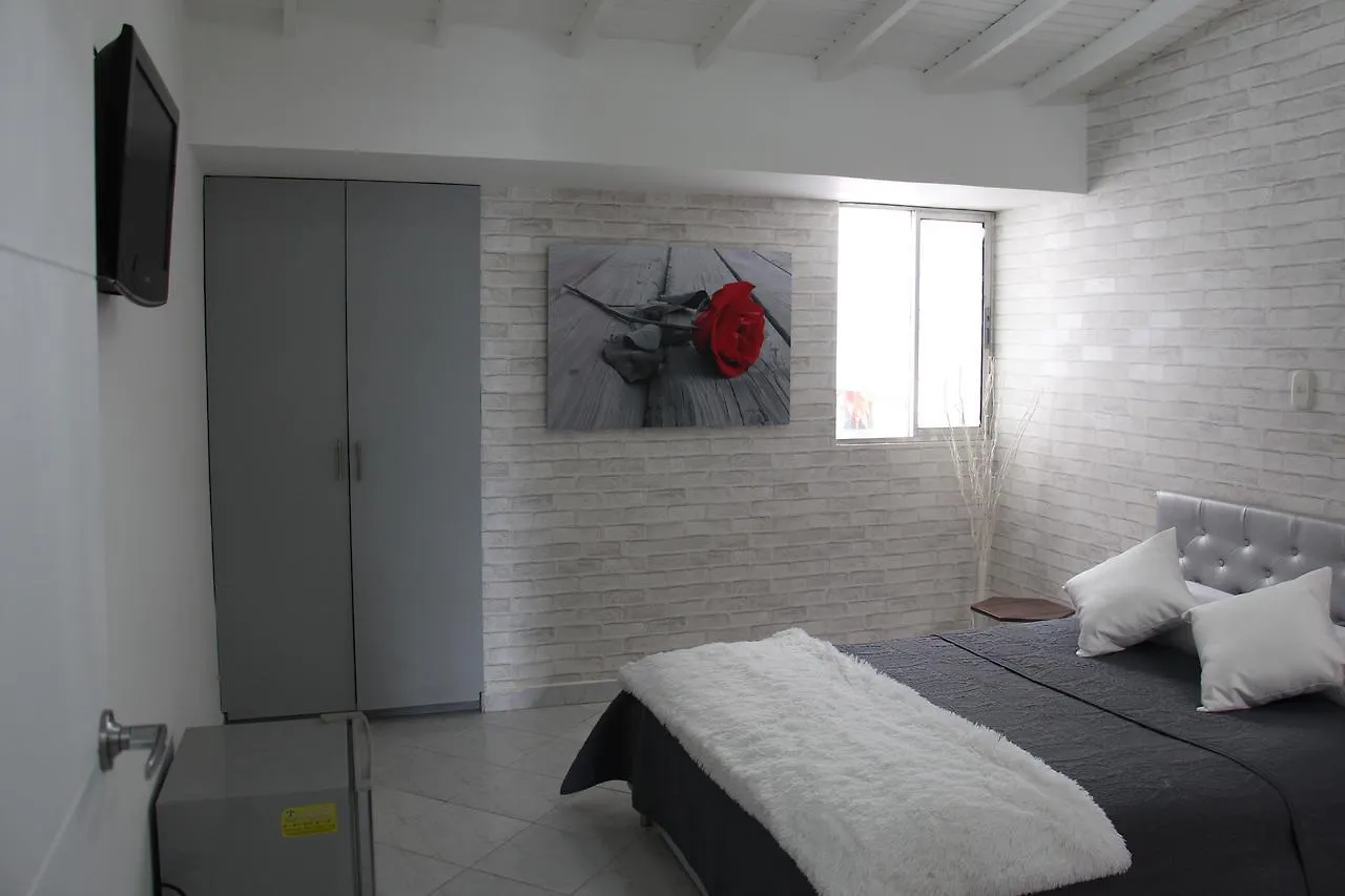 فندق ميديلينفي  Casa Portico 2*, ميديلين